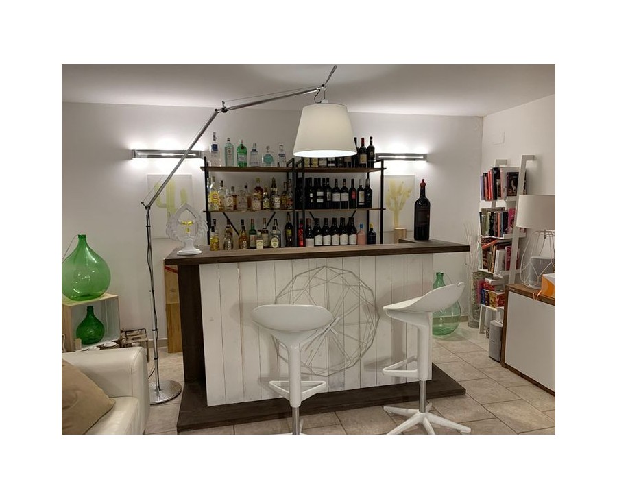 Bancone Banco bar bicolore realizzato con Pallet Bancali EPAL arredamento  200x50 H110stile vintage